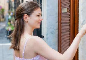 What Is a Smart Doorbell? Our Expert Guide to Top Models and Buying Tips