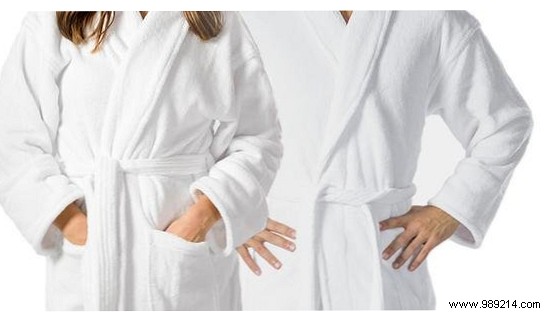 10 Thoughtful Gift Ideas for Remote Workers to Enhance Comfort and Productivity