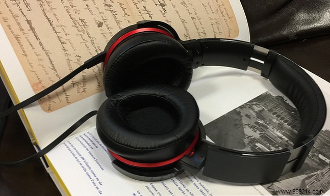 10 Best Productivity Podcasts and Audiobooks to Supercharge Your Day