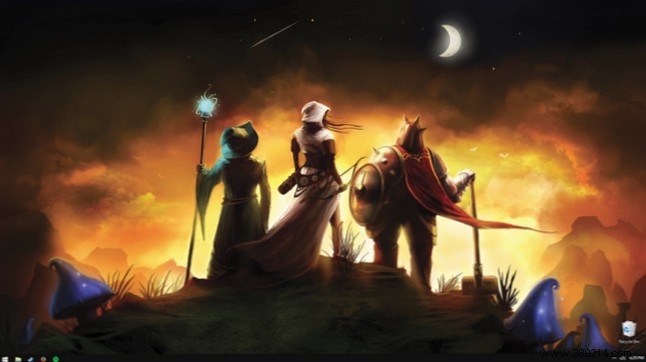 15 MakeUseOf Team Desktops: Real Insights into How Tech Experts Work