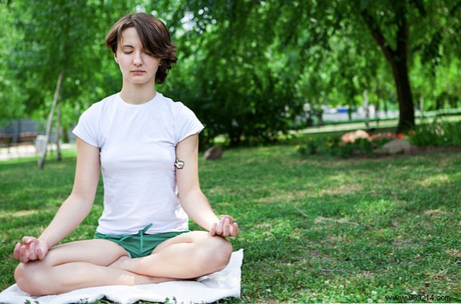 9 Proven Daily Habits of Highly Successful People: Lessons from Buffett, Musk, and More