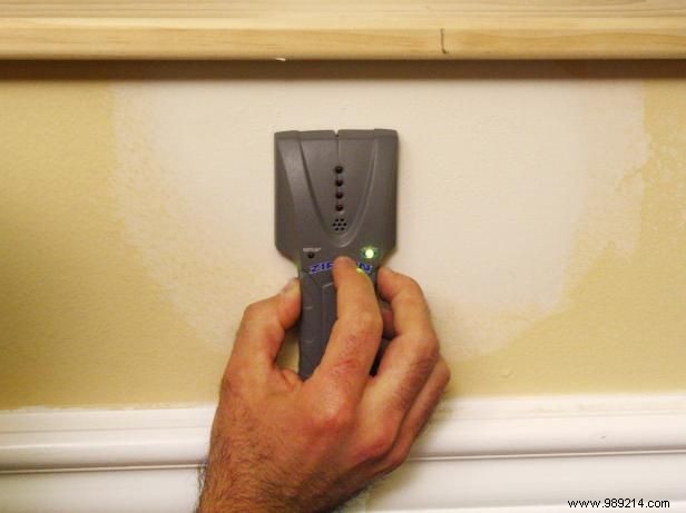 Step-by-Step DIY Guide: Build a Retractable Kitchen Buffet with Poplar Wood