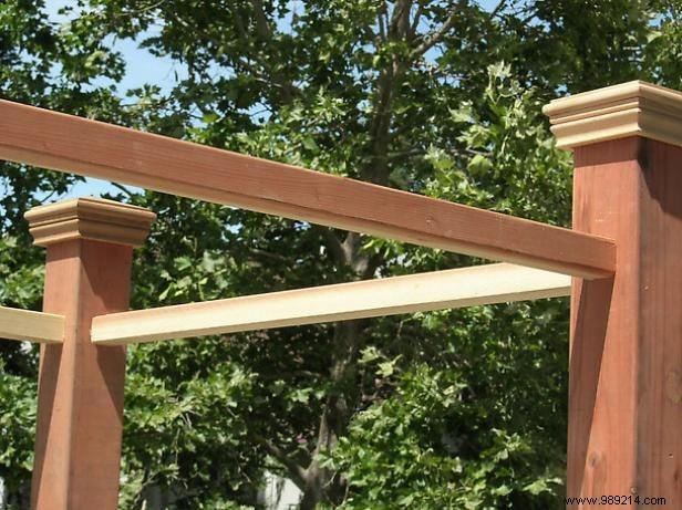 Step-by-Step Guide: Build a Durable Redwood Canopy Bench