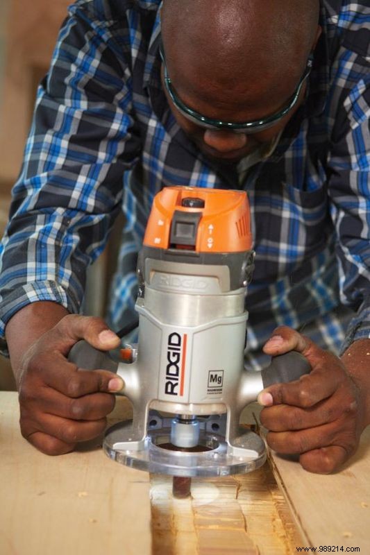 Build a Custom Office Desk from Reclaimed Wood: Expert Step-by-Step Guide