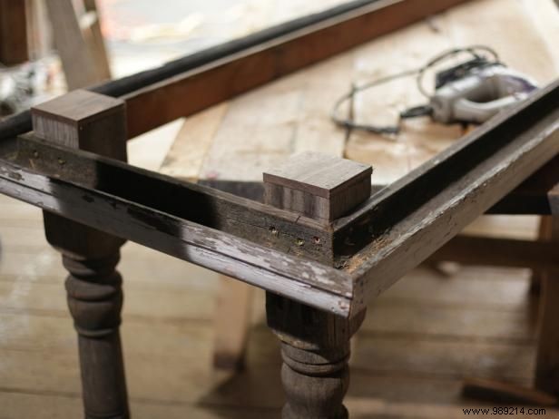 Expert Guide: Build a Stunning Dining Table from Reclaimed Wood – Step-by-Step