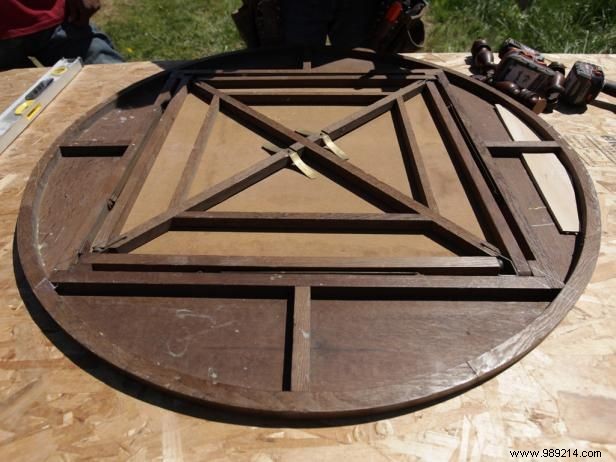 Expert DIY: Build a Rustic Coffee Table from Reclaimed Wood – Step-by-Step Guide