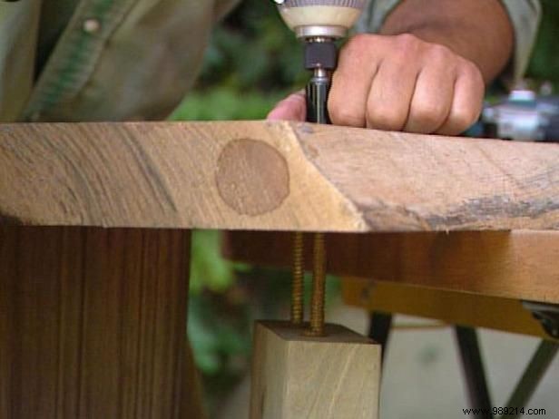 Expert Guide: Building a Stunning Walnut Coffee Table from a Live-Edge Slab