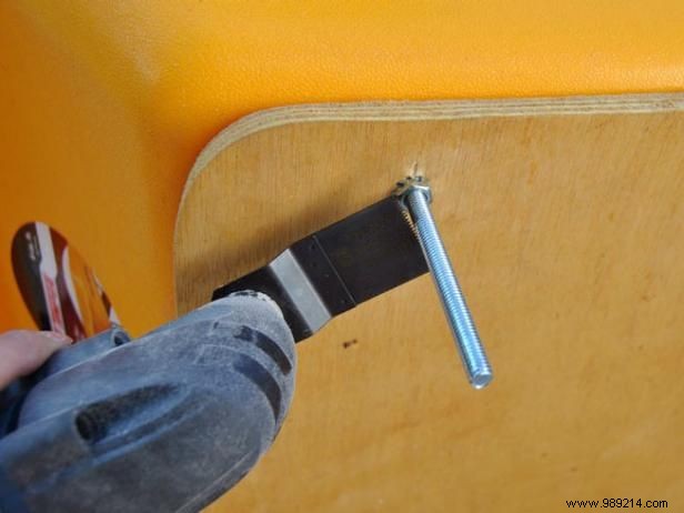 DIY Snow Sled: Build a Custom Sled from Old Skis and a Wheelbarrow