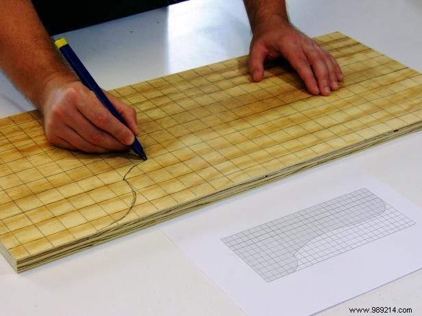 DIY Outdoor Santa Sleigh and Reindeer: Step-by-Step Build Guide from Plywood