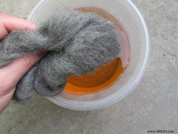 Step-by-Step Guide: Build a Durable Outdoor Firewood Storage Shed with Pallets and Fence Panels