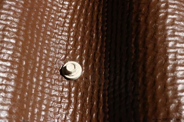 Step-by-Step Guide: Build a Durable Outdoor Firewood Storage Shed with Pallets and Fence Panels