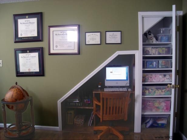 DIY Guide: Build a Functional Home Office Under the Stairs – Expert Step-by-Step Instructions