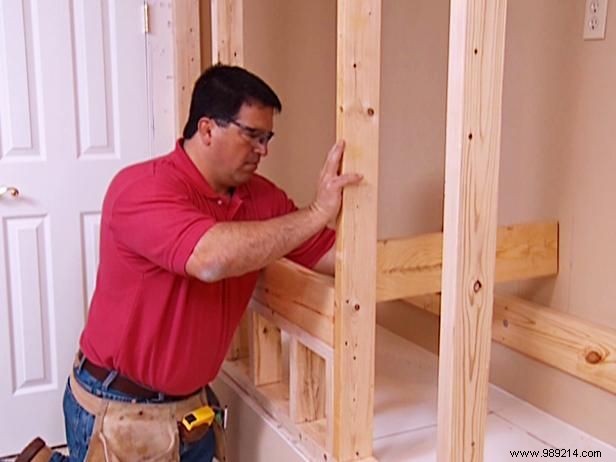 Expert Step-by-Step Guide: Building a Sturdy Internal Frame for Your Built-In Aquarium