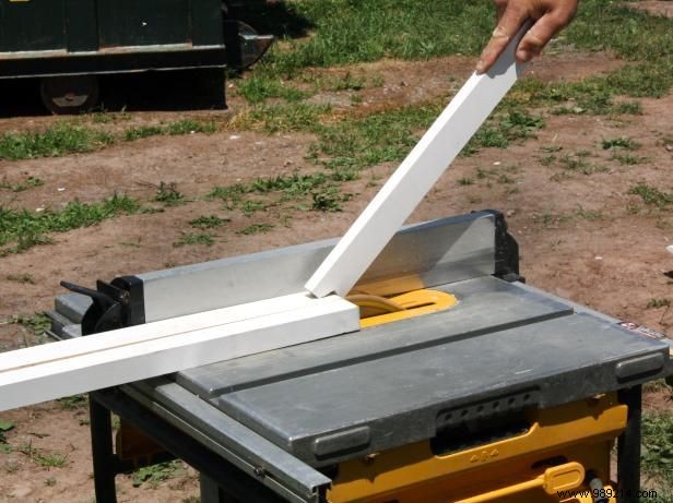 Step-by-Step Guide: Building Durable Open Kitchen Shelving