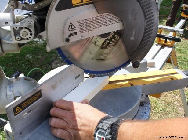 Step-by-Step Guide: Building Durable Open Kitchen Shelving