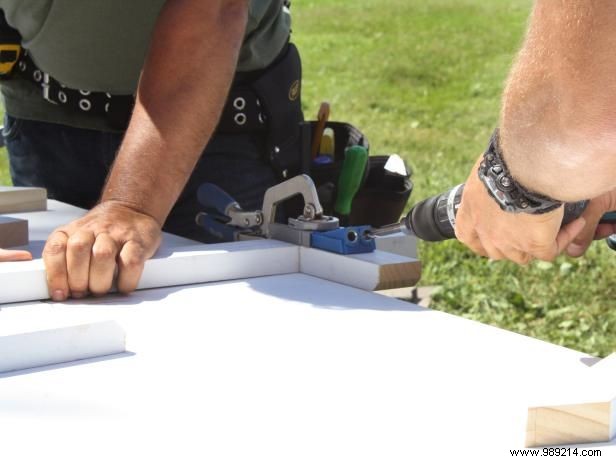 Step-by-Step Guide: Building Durable Open Kitchen Shelving