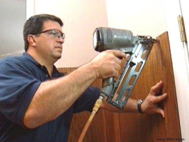 Expert Guide: Installing Custom Wainscoting in Your Dining Room