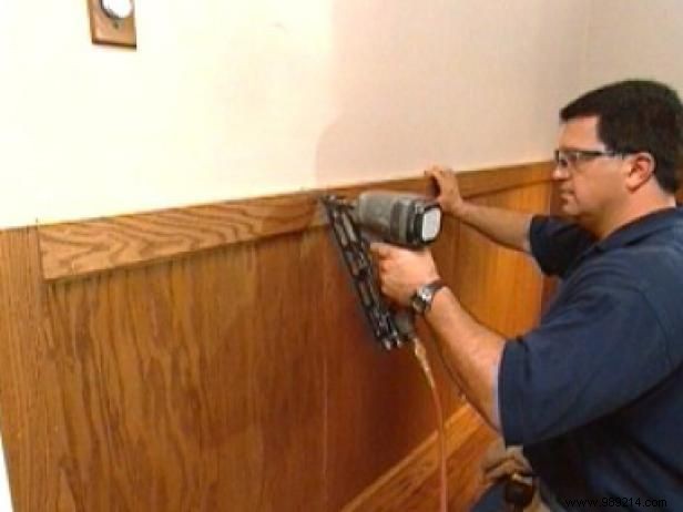 Expert Guide: Installing Custom Wainscoting in Your Dining Room