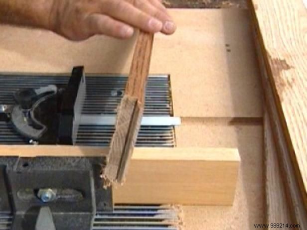 Expert Guide: Installing Custom Wainscoting in Your Dining Room