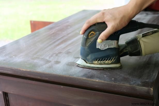 How to Create a Weathered, Distressed Furniture Look: Expert Step-by-Step Guide