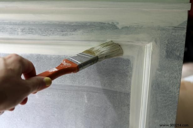 How to Create a Weathered, Distressed Furniture Look: Expert Step-by-Step Guide