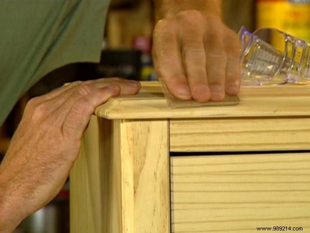 Expert Guide: Distressing Furniture for an Authentic Antique Look