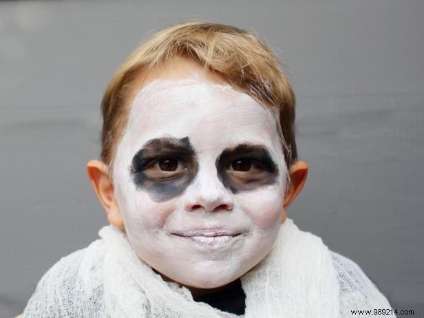 Elevate a Classic Kids Halloween Ghost Costume: Simple DIY Steps from a Seasoned Crafter