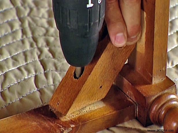 How to Fix a Wobbly Chair: Expert Step-by-Step DIY Repair Guide