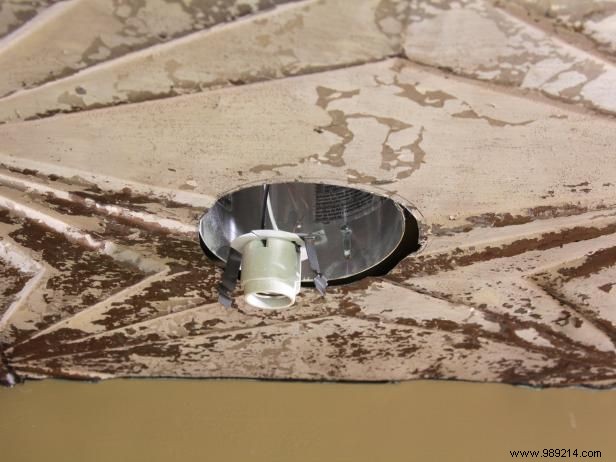 Expert Step-by-Step Guide: Installing Stamped Tin Ceilings Like a Pro