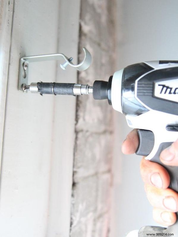 How to Install Curtain Rods: Expert Step-by-Step DIY Guide