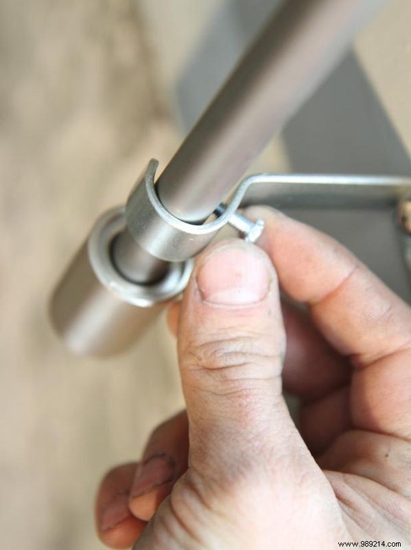 How to Install Curtain Rods: Expert Step-by-Step DIY Guide