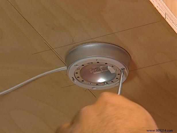 Expert Step-by-Step Guide: Installing Under-Shelf Lights for a Professional Finish