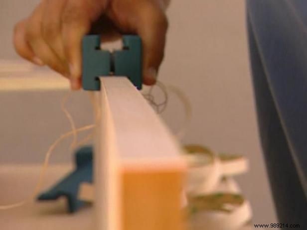 How to Build and Install Sturdy Floating Shelves: Expert DIY Guide