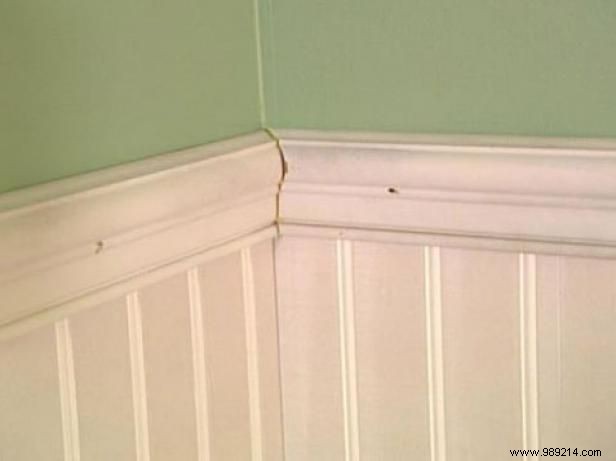 Expert Step-by-Step Guide: Installing Beadboard Wainscoting for a Professional Finish