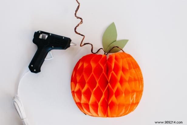 DIY 3D Halloween Pumpkin Wall Art: Expert Step-by-Step Guide by Rennai Hoefer