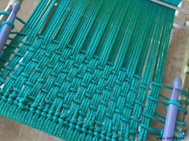 Restore Your Vintage Garden Chair: Step-by-Step Macramé Weaving Guide