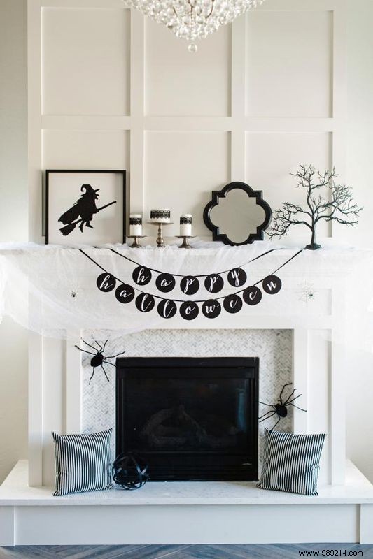 DIY Black and White  Happy Halloween  Banner: Simple Step-by-Step Guide