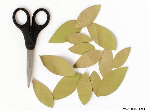 DIY Laurel Wreath: Expert Step-by-Step Guide from ten22 Studio