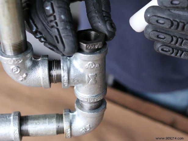 Expert DIY Guide: Build a Rustic Plumbing Pipe Chandelier Step-by-Step