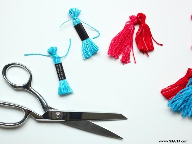 DIY Burlap Christmas Stocking: Rustic Tutorial with Tassels and Muslin Lining