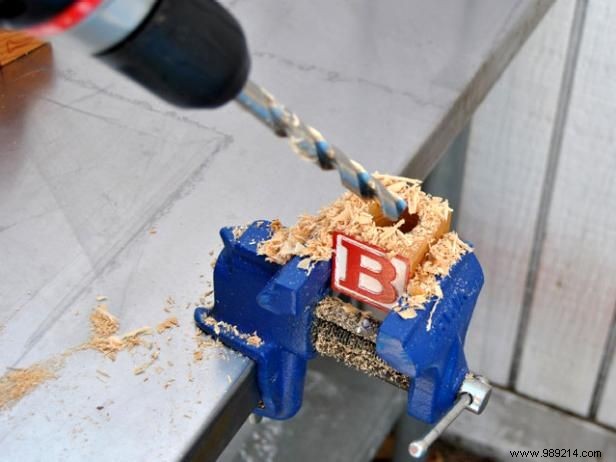 DIY Building Block Coat Rack for Kids: Simple Step-by-Step Tutorial