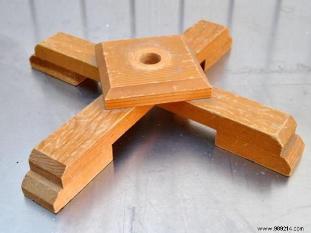 DIY Building Block Coat Rack for Kids: Simple Step-by-Step Tutorial