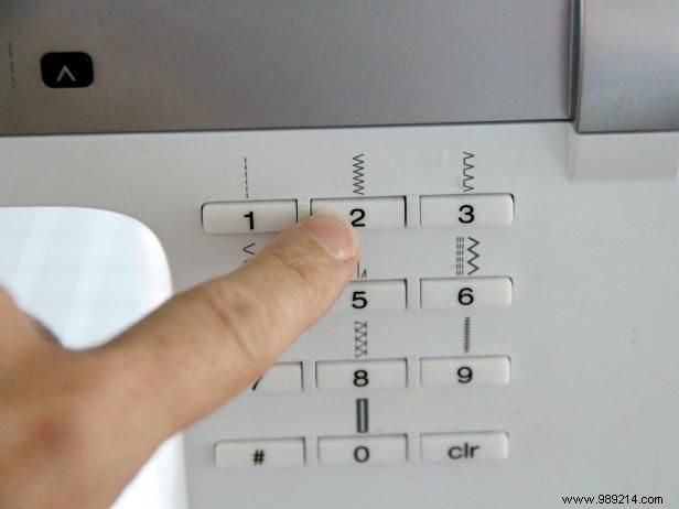 DIY Braided Rug from Old T-Shirts: Easy Step-by-Step Tutorial Using a Sewing Machine