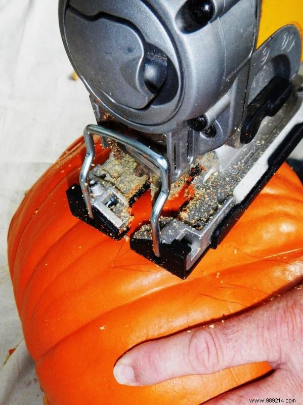 Expert DIY: Crafting a Chevron-Patterned Gourd Topiary