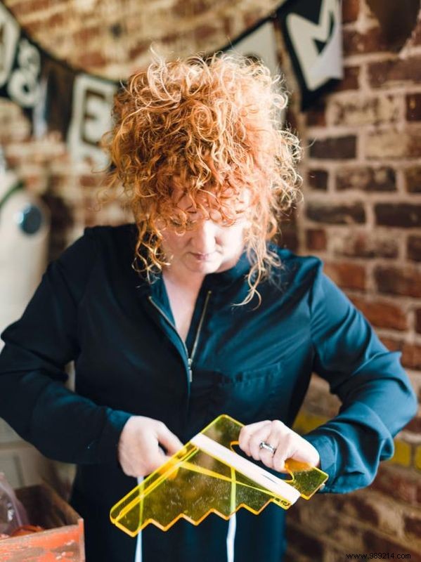 How to Craft a Pom-Pom Cheerleader Table Runner: Expert DIY Tutorial by Brian Patrick Flynn