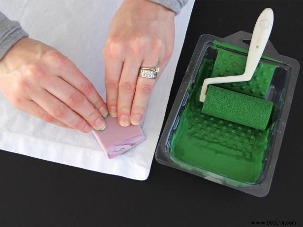 DIY Shamrock Stamper: Easy Step-by-Step Tutorial by Craft Expert Ellen Foord