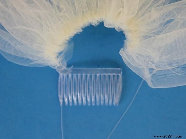 Expert Step-by-Step Guide: Craft a Timeless Classic Wedding Veil at Home