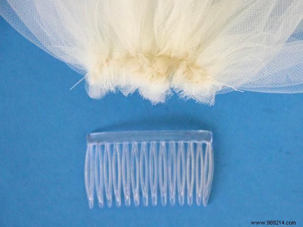 Expert Step-by-Step Guide: Craft a Timeless Classic Wedding Veil at Home