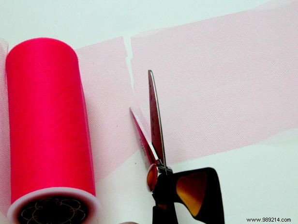 DIY Classic Tulle Tutu: Easy Step-by-Step Guide with Kid-Sized Measurements