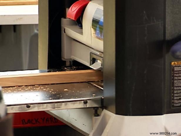 DIY Guide: Craft a Durable Reclaimed Wood Cutting Board from Flooring